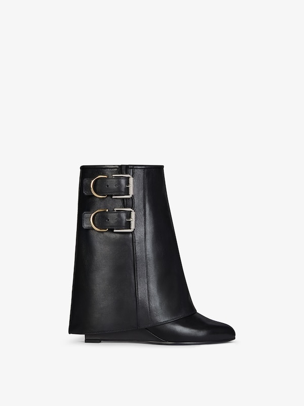Givenchy Shark Lock Buckles ankle boots in leather Precio ultrabajo