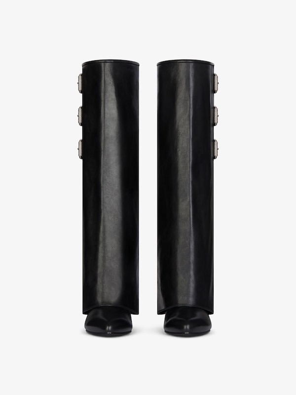 Givenchy Shark Lock Buckles boots in leather Devoluciones gratuitas