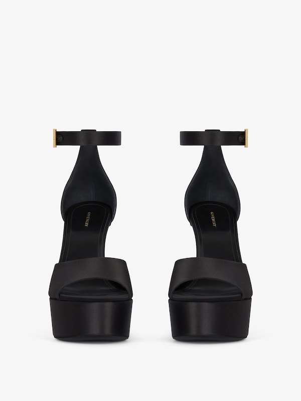 Givenchy 4G Liquid platform sandals in satin Solo hoy