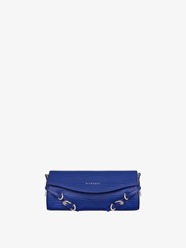 Givenchy Voyou Roller bag in grained leather Superdescuento