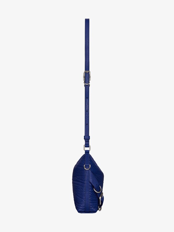 Givenchy Small Voyou Crossbody bag in grained leather Última moda