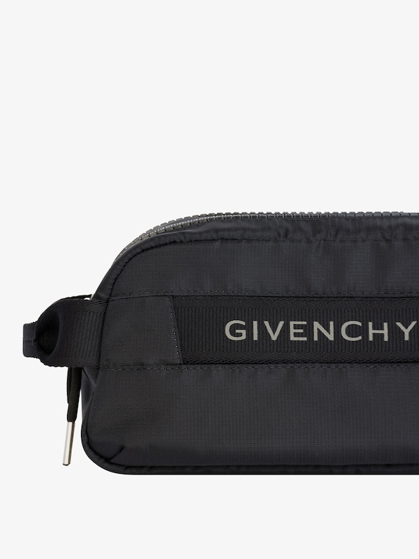 Givenchy G-Trek toilet pouch in nylon Ventas relámpago
