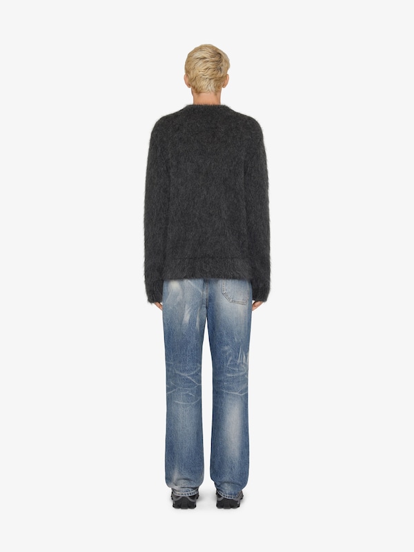 Givenchy Maison GIVENCHY sweater in mohair Solo queda un día