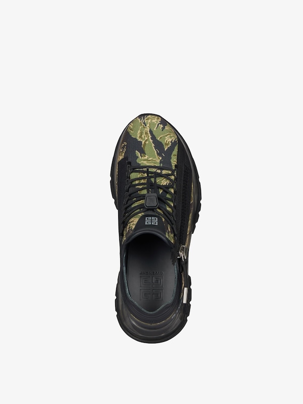Givenchy Spectre sneakers in camo print Libre de impuestos