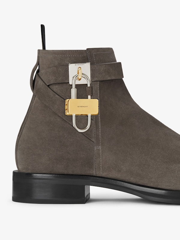 Givenchy Lock ankle boots in suede Ofertas
