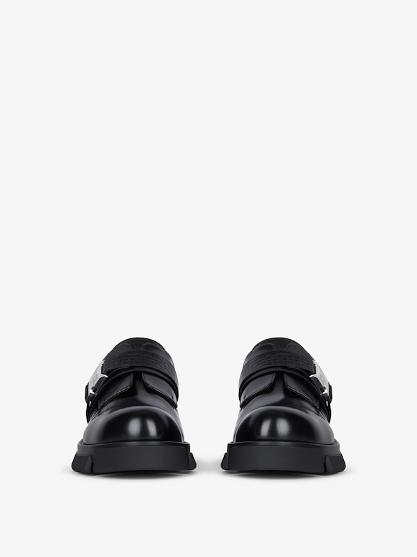 Givenchy Terra derbies in leather Ventas relámpago