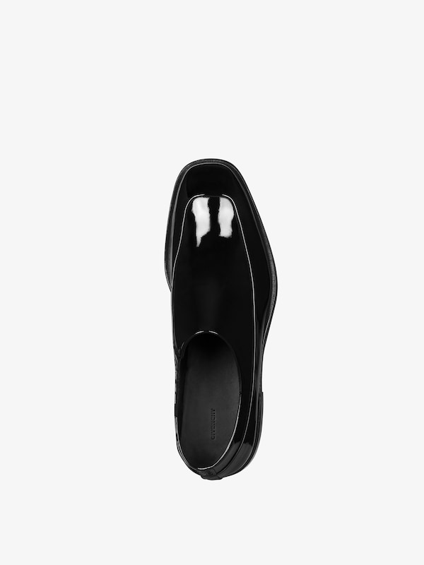 Givenchy Squared derbies in patent leather Liquidación