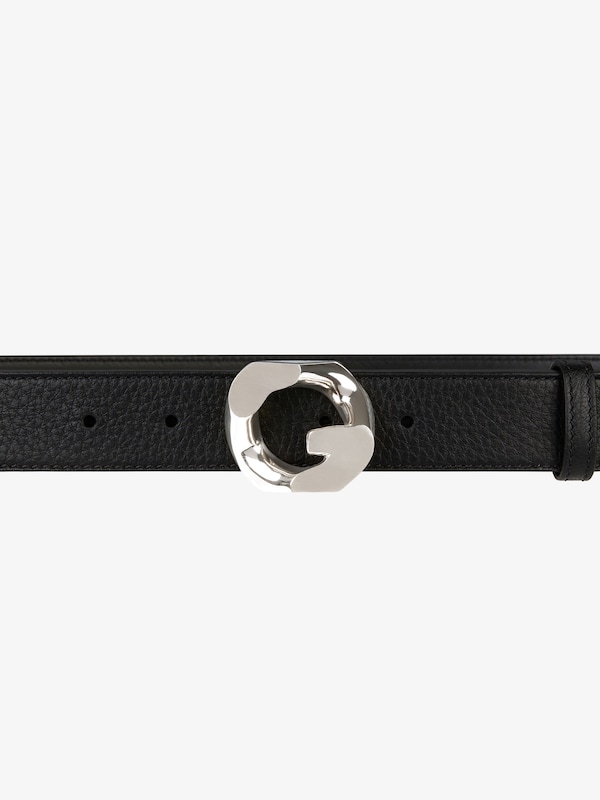 Givenchy Belt in grained leather with G-Chain buckle Envío gratis