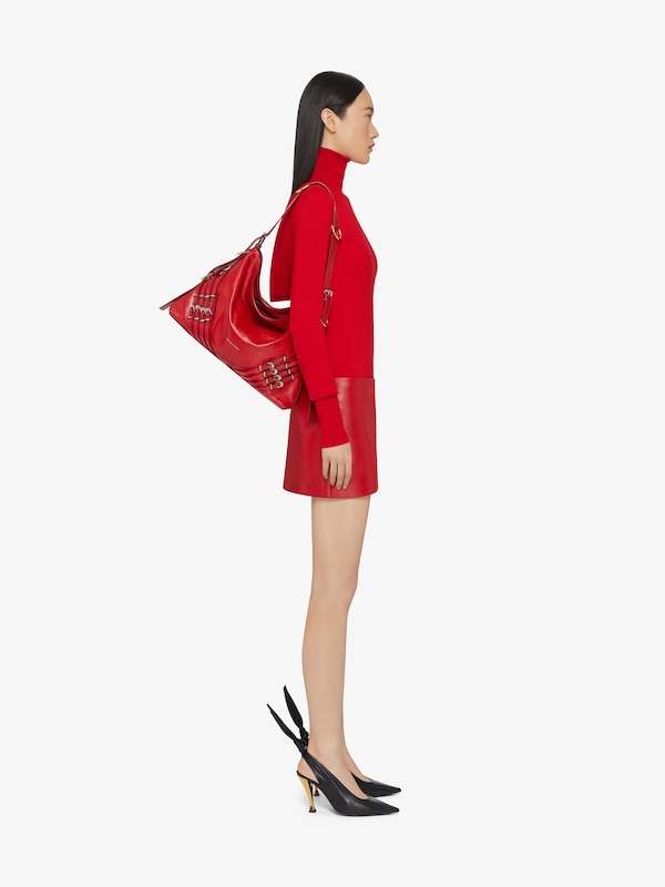 Givenchy Medium Voyou bag in leather with multi-buckles Superdescuento