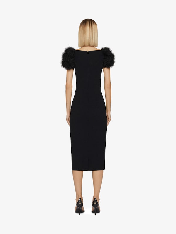Givenchy Dress in knit with pompoms Descuentos del mes