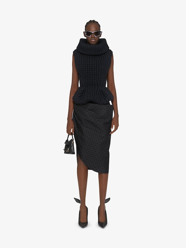 Givenchy Sleeveless fit peplum sweater in waffle wool En línea
