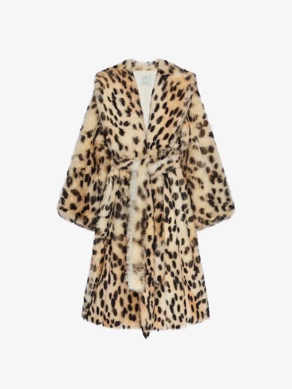 Givenchy Oversized coat in fur with leopard print COMPRAR AHORA