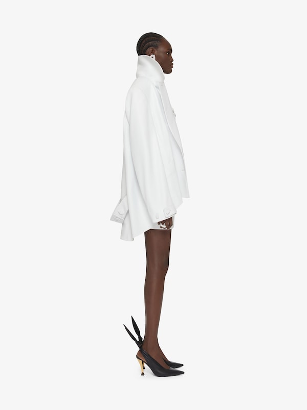 Givenchy Oversized asymmetric peacoat in leather Limitado a 3 días