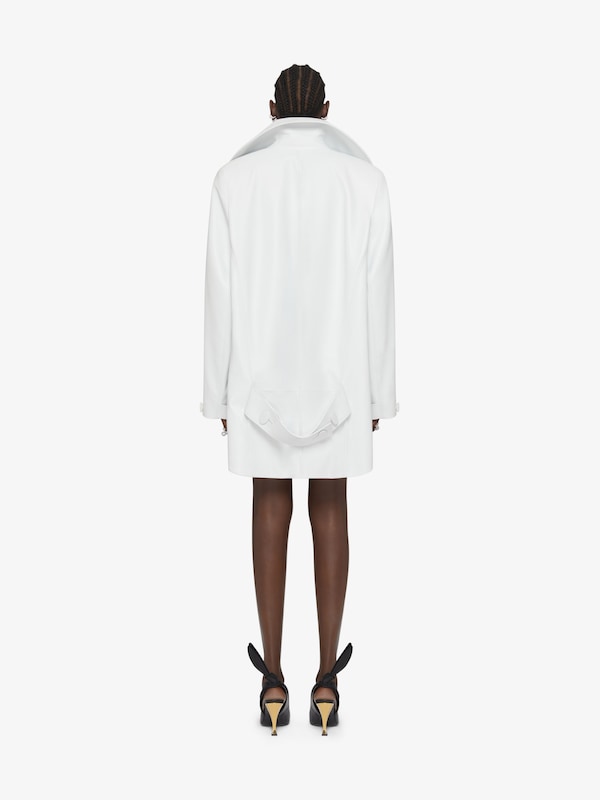 Givenchy Oversized asymmetric peacoat in leather Limitado a 3 días