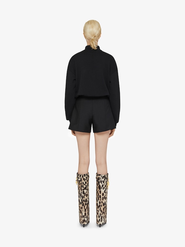 Givenchy Shorts in wool and mohair with buttons Tienda