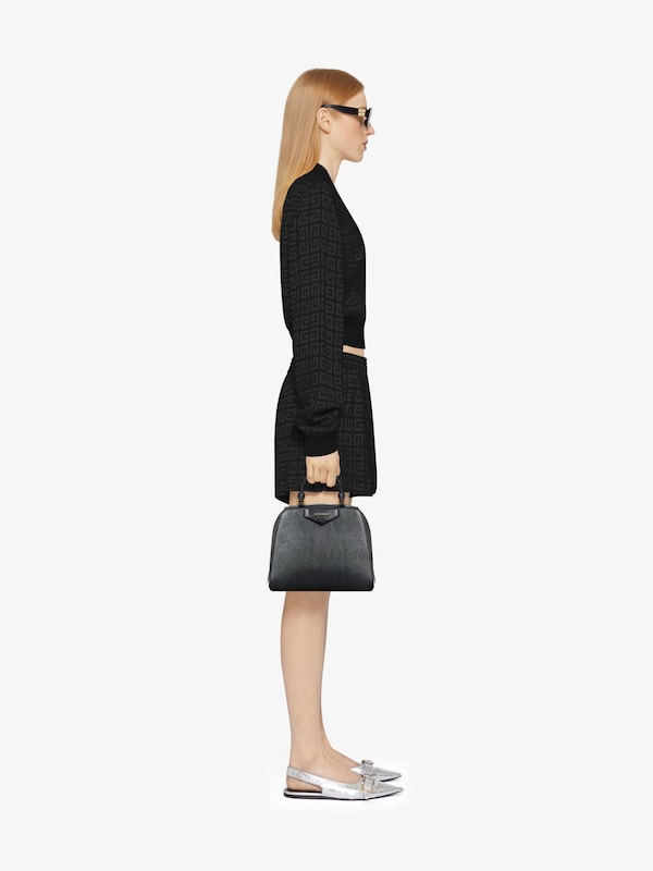Givenchy Shorts in 4G jacquard Envío gratis