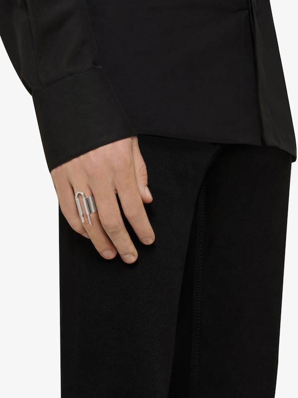Givenchy U Lock ring in metal Ofertas