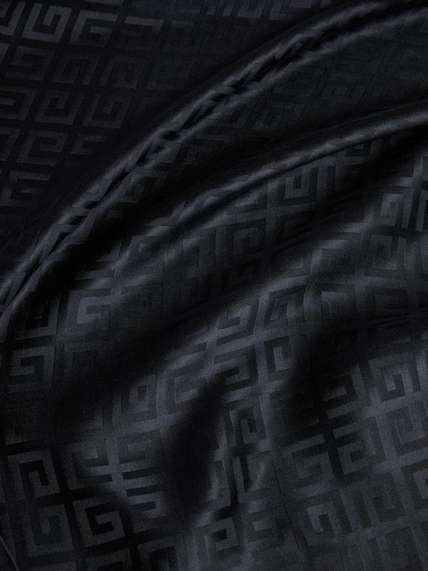 Givenchy GIVENCHY 4G stole in silk Rebajas online
