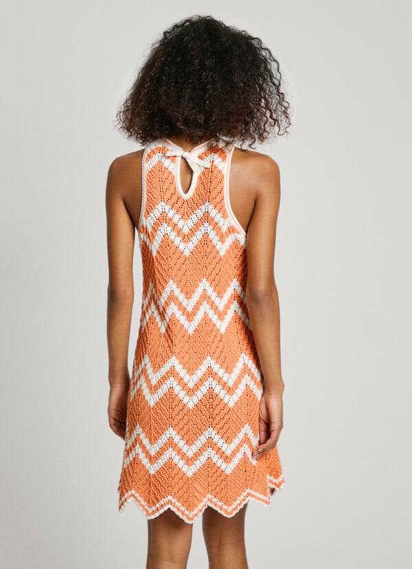 Pepe Jeans vestido corto con rayas zigzag Grandes descuentos