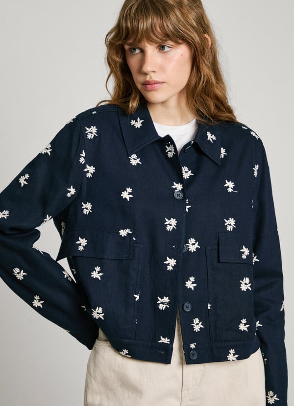 Pepe Jeans cazadora con flores bordadas Rebajas
