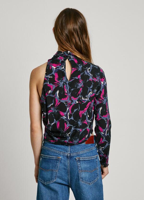 Pepe Jeans top asimétrico cuello alto Rebajas online