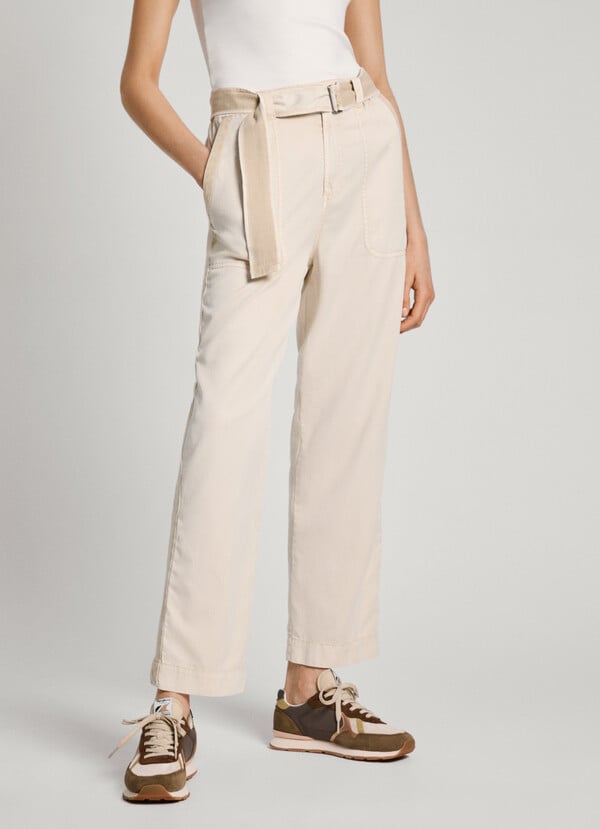 Pepe Jeans pantalón sarga con bolsillos parche Grandes descuentos