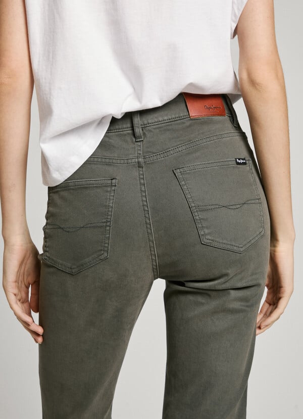Pepe Jeans pantalón 5 bolsillos fit slim Limitado a 3 días