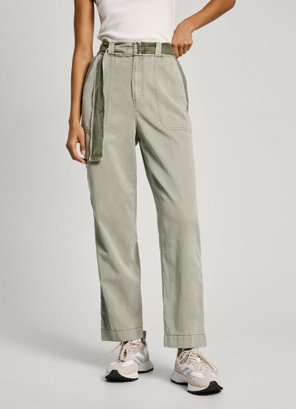 Pepe Jeans pantalón sarga con bolsillos parche Grandes ahorros