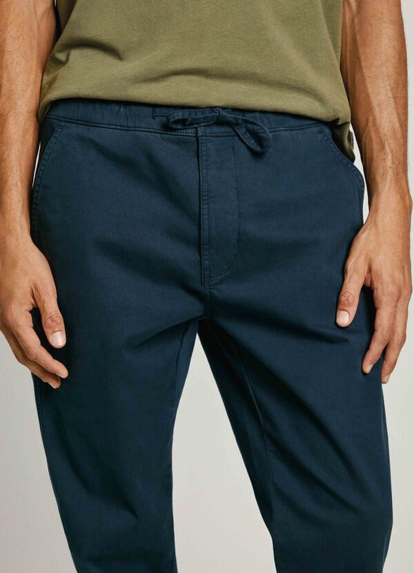 Pepe Jeans pantalón chino tejido elástico Ofertas especiales