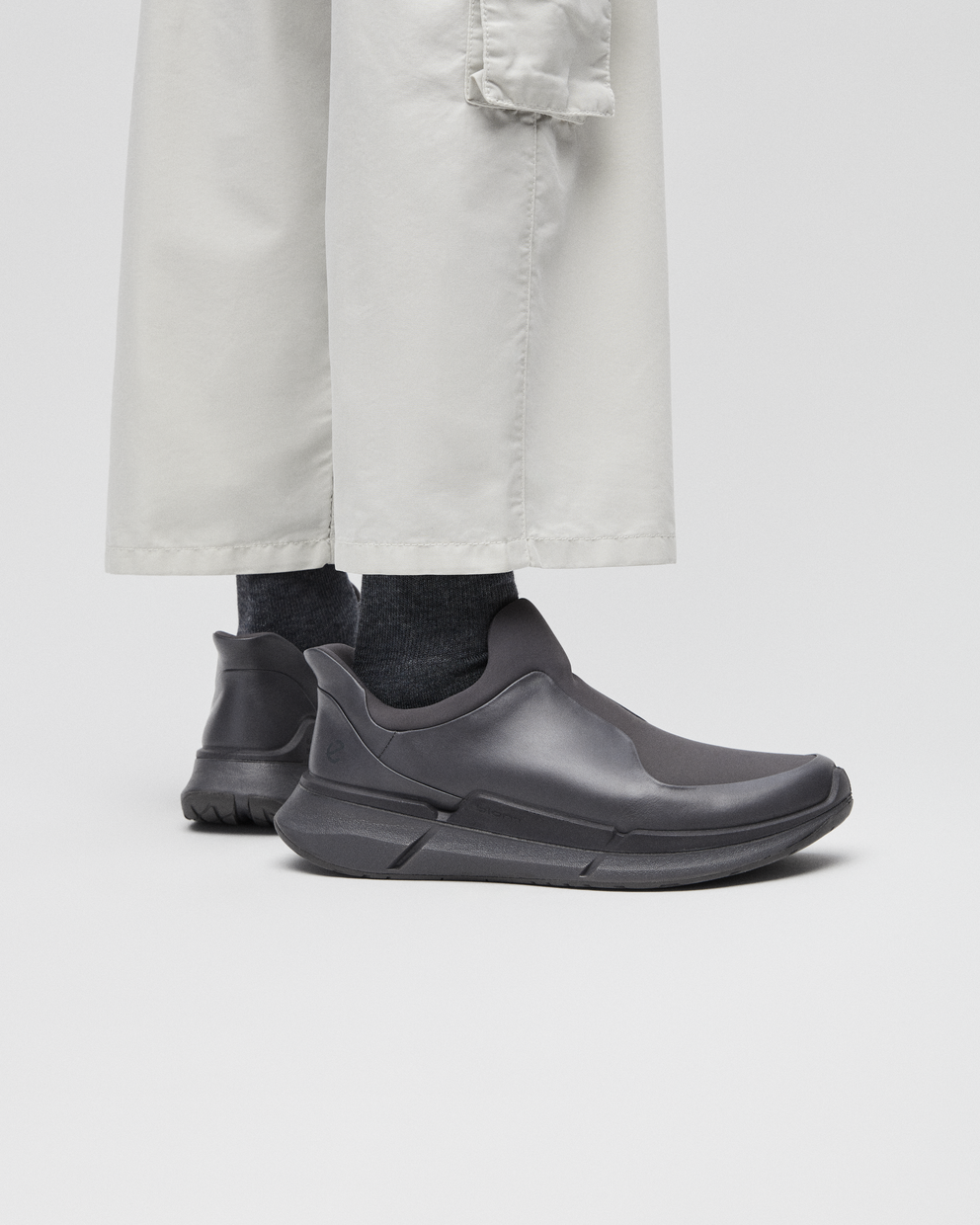 Ecco Zapatillas de piel sin cordones ECCO® Biom 2.2 para hombre Precios de Black Friday